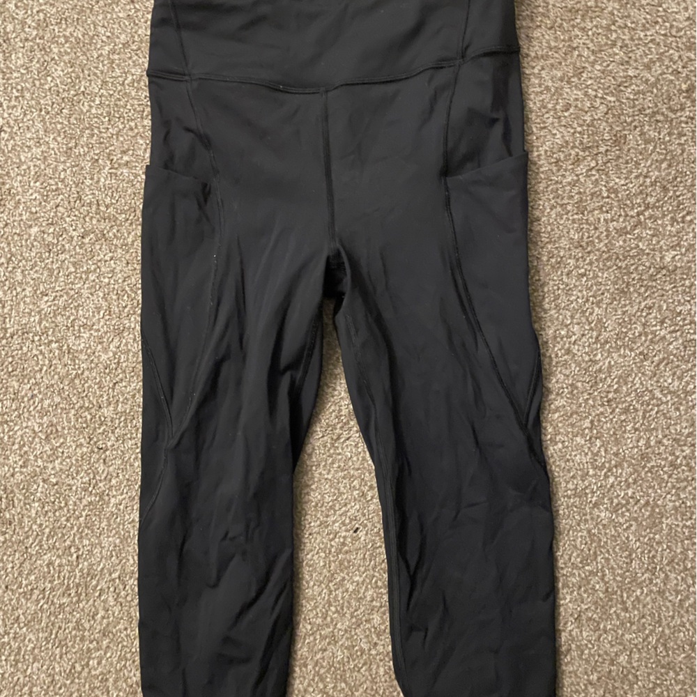 Lululemon capri leggings